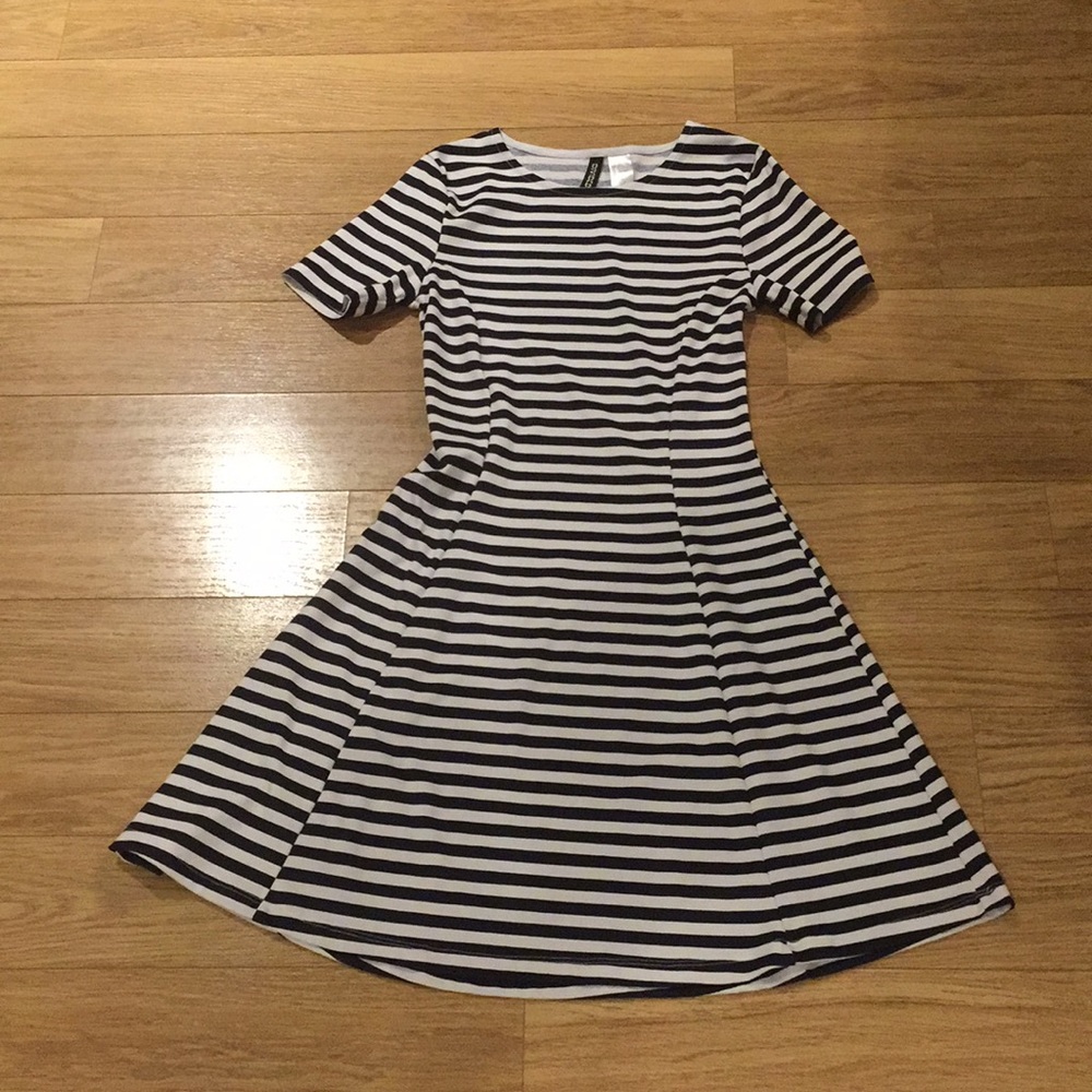 H & M Divided Dress ( dark blue and white )